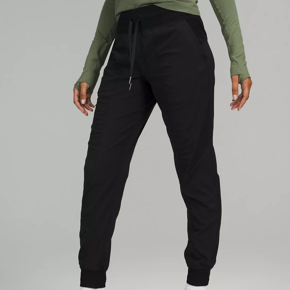 Black dancer pants lululemon